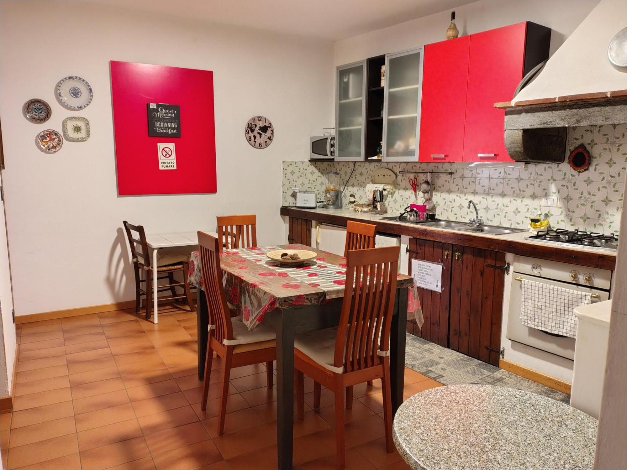 פיזה "La Maison Del Corso" Hospitality מראה חיצוני תמונה